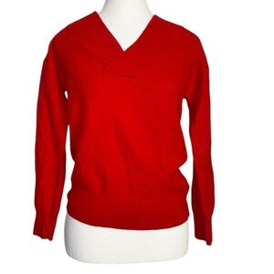 Oshlen Asymmetrical Red V-Neck Long Sleeve Sweater